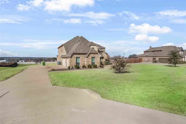3508 Laurenwood Drive, Crowley, TX 76036