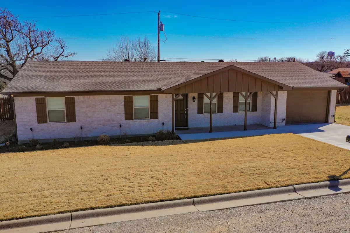 128 Oak Creek Street, Jacksboro, TX 76458 - #1