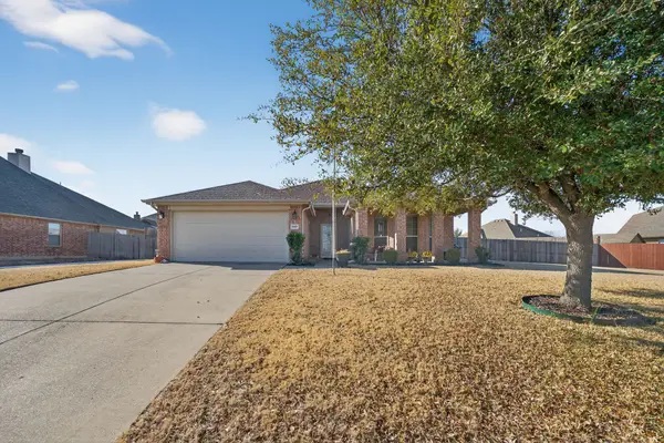 1007 Seminole Lane, Greenville, TX 75402