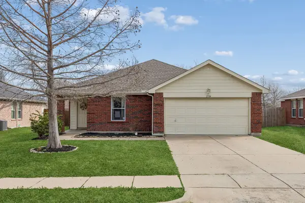 2704 Melanie Drive, Anna, TX 75409