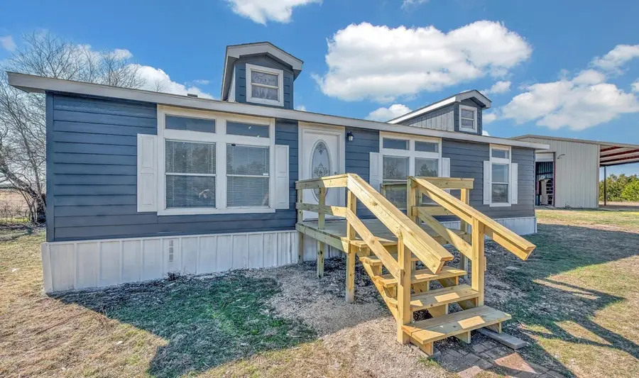 557 County Road 2560, Walnut Springs, TX 76690 - #2