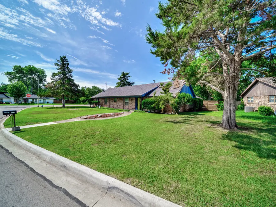 1406 Churchill Drive, Denton, TX 76209 - #3