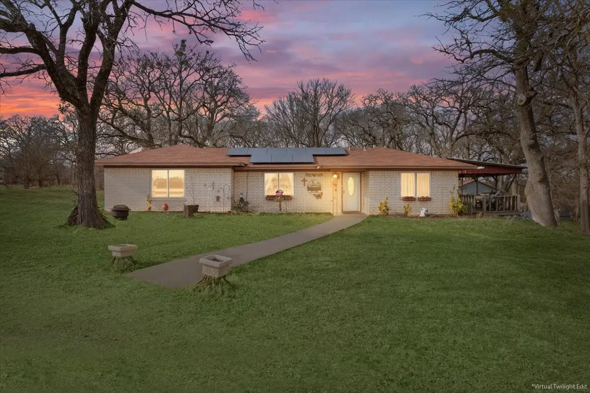 1832 W White Oak Road, West, TX 76691 - #1