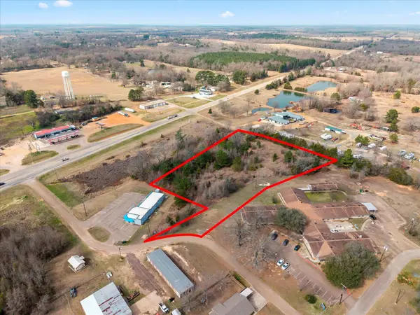 000 4th & Cr 3345 Street, Omaha, TX 75571