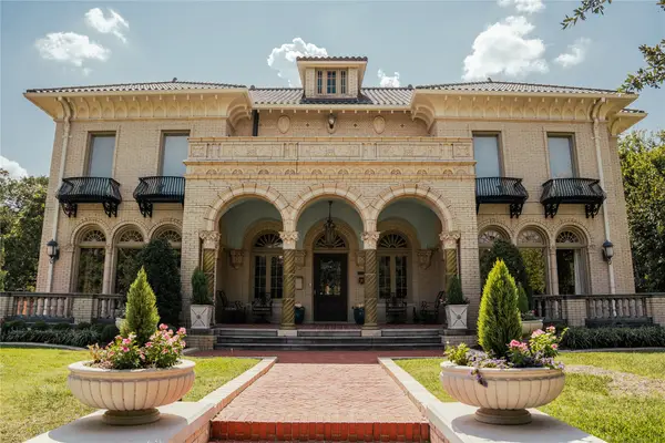 1001 Elizabeth Boulevard, Fort Worth, TX 76110