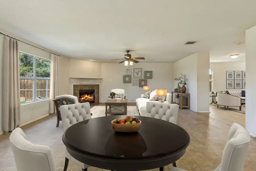 1868 Lynnwood Hills Drive, Fort Worth, TX 76112 - #2