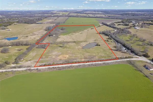 001 County Road 4525, Trenton, TX 75490