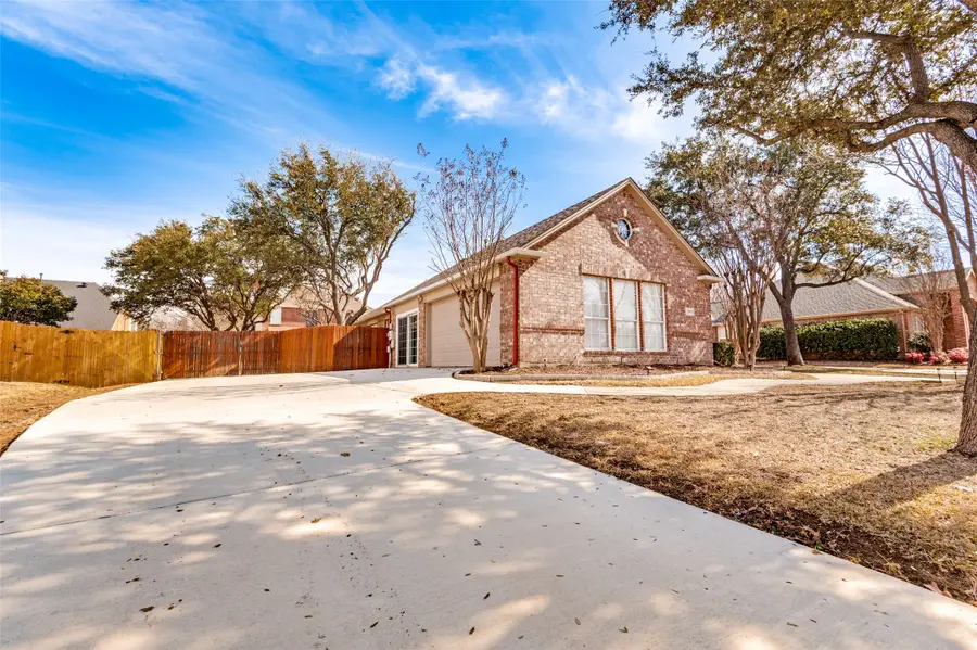 2908 Saint Vincent Drive, Mansfield, TX 76063 - #3