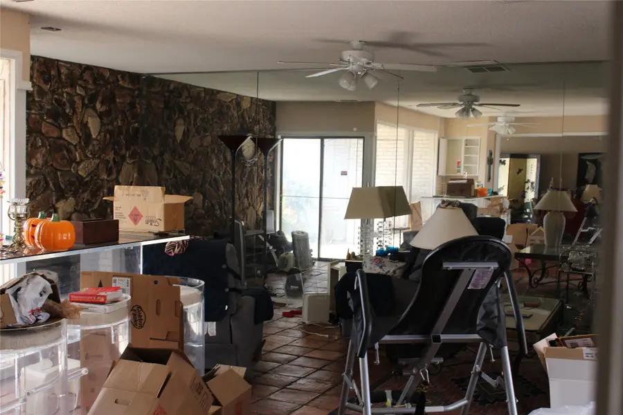 5725 Jacqueline Road, Fort Worth, TX 76112 - #2