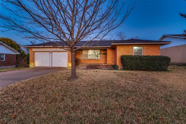 2406 Ridgecrest Drive, Garland, TX 75041