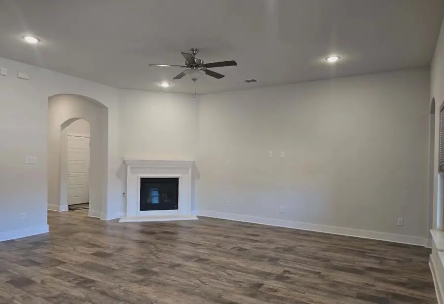 126 Creekside Drive, Sanger, TX 76266 - #3