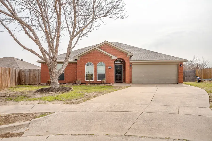 951 Naomi Court, Burleson, TX 76028 - #2