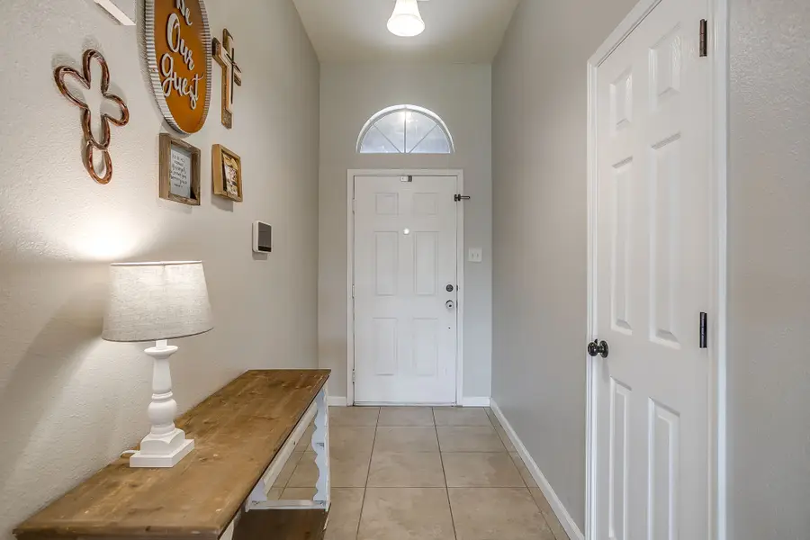 951 Naomi Court, Burleson, TX 76028 - #3