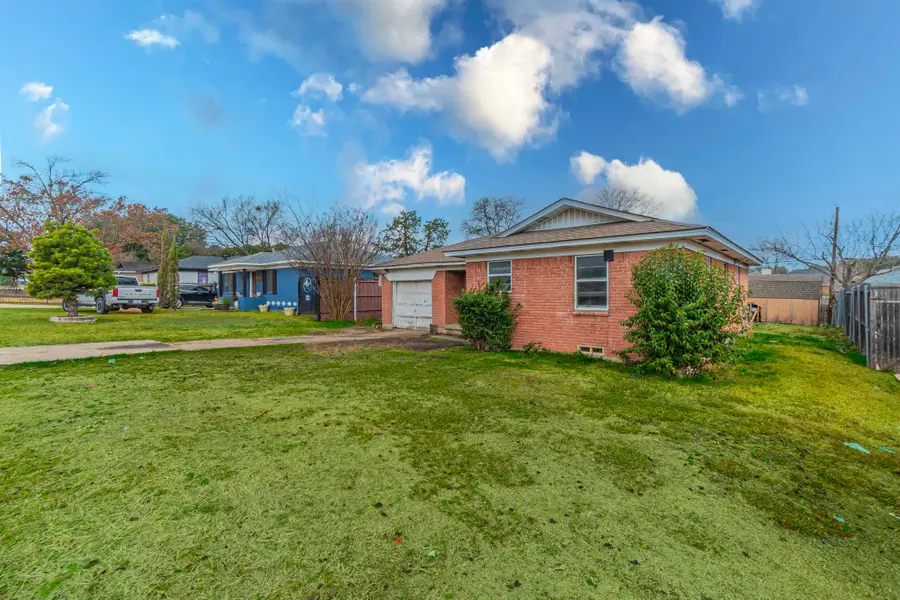1409 W Bruton Road, Mesquite, TX 75149 - #2
