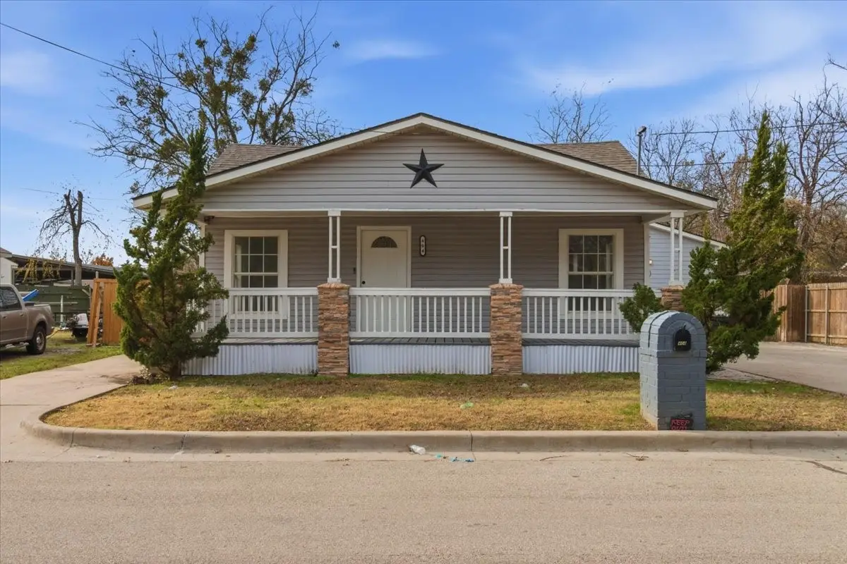 404 S Murray Street, McKinney, TX 75069 - #1