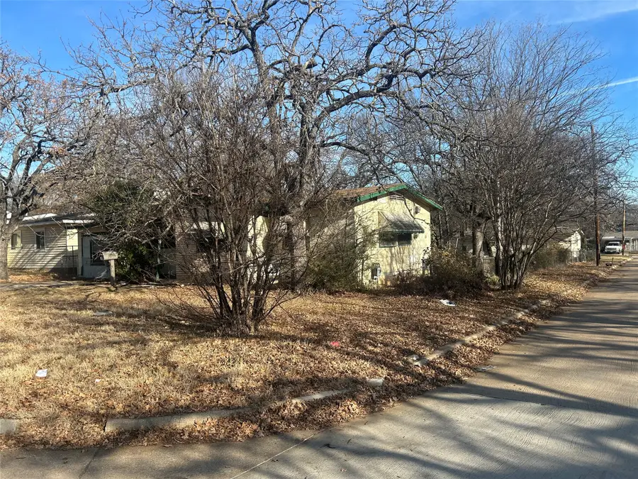 6329 Ava Court Drive, Fort Worth, TX 76112 - #3