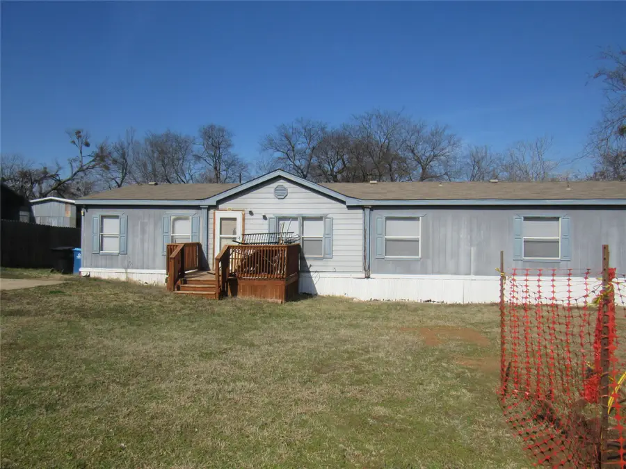 501 W Collins Street, Denison, TX 75020 - #3