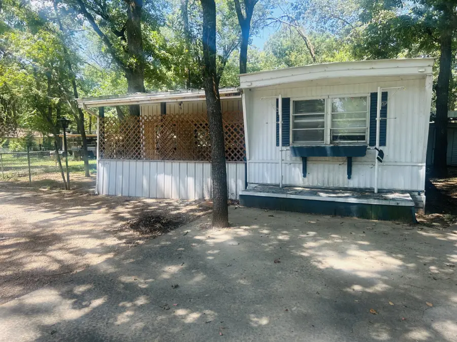 305 Live Oak Lane, Mabank, TX 75156 - #3