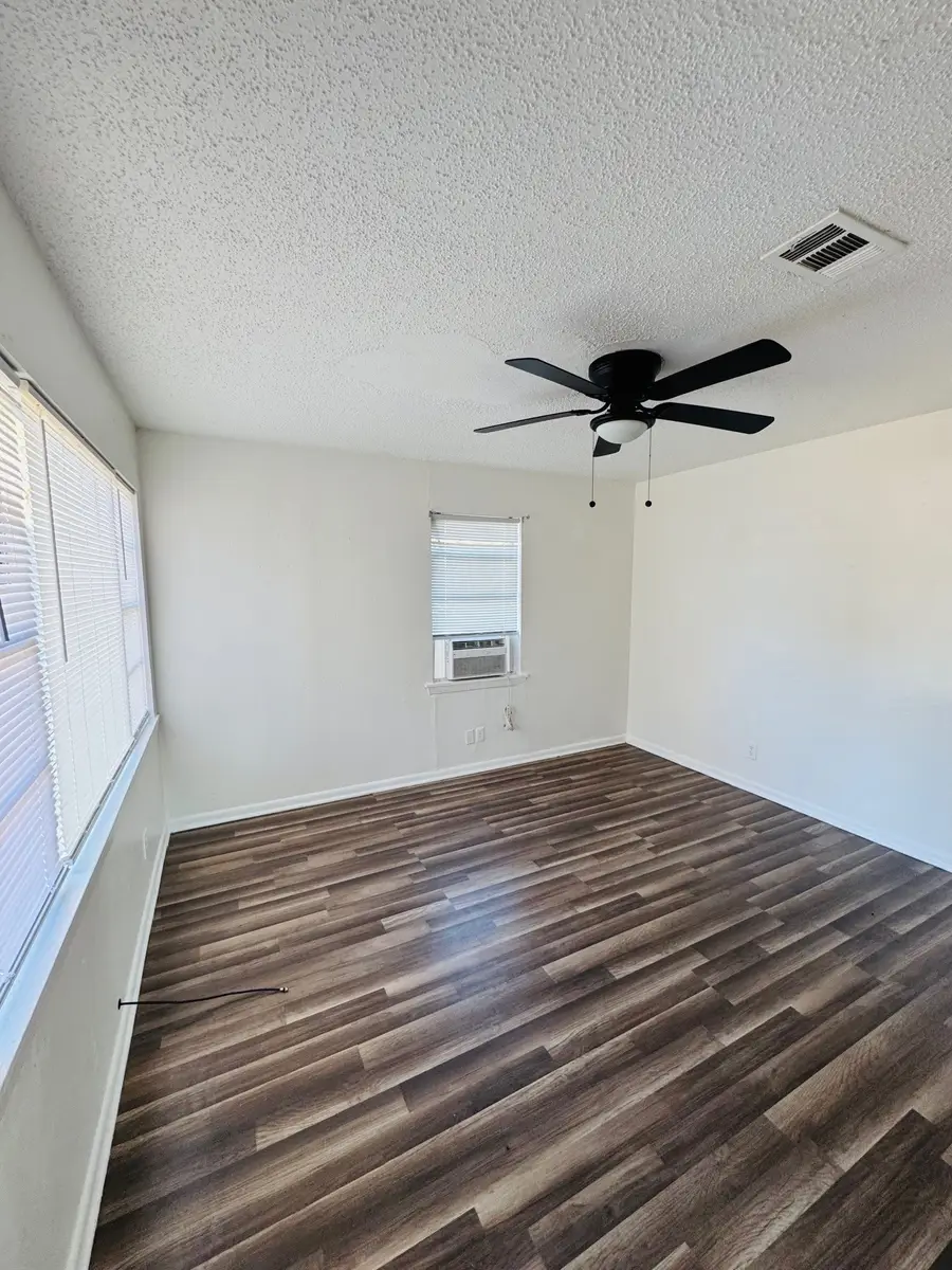 2019 Amelia Avenue, Shreveport, LA 71108 - #3