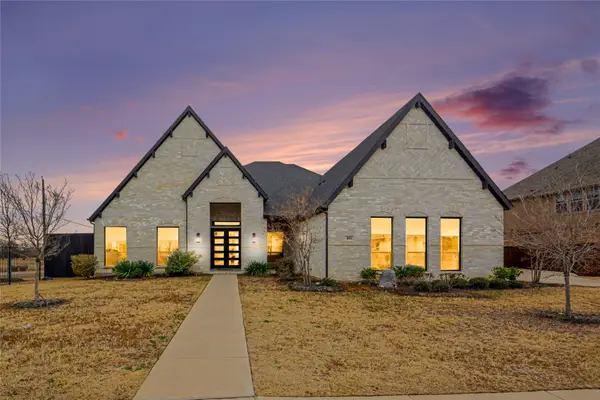 401 Ambergate Drive, Denton, TX 76208