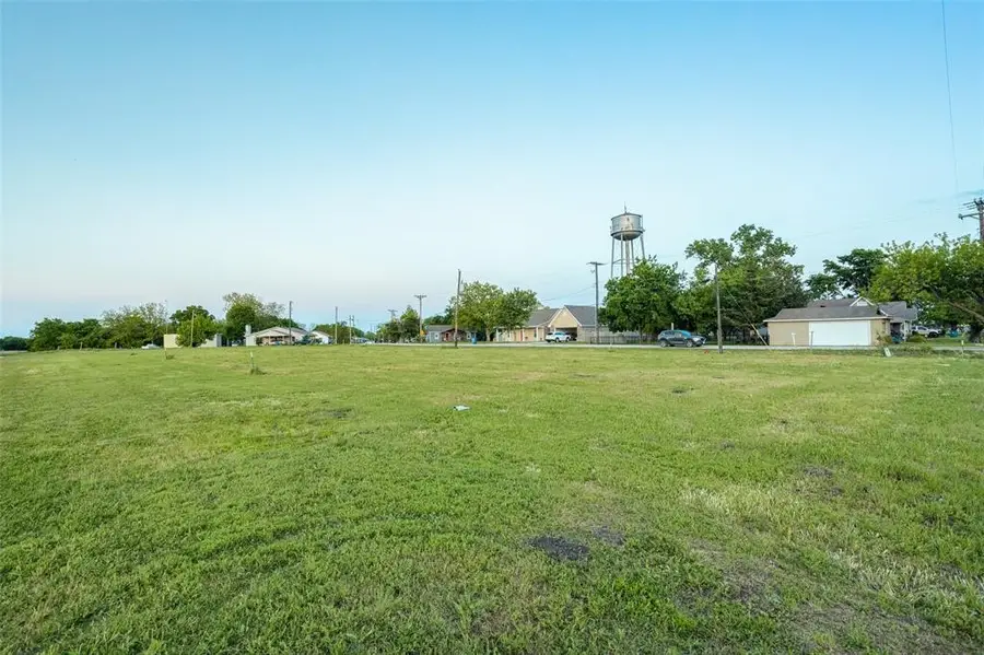 102 E Hubbard Street, Josephine, TX 75173 - #2