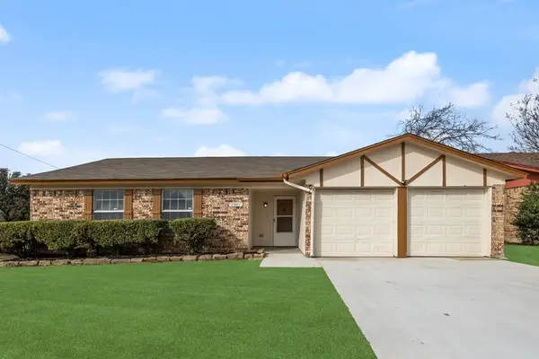 6501 Levitt Drive, Watauga, TX 76148