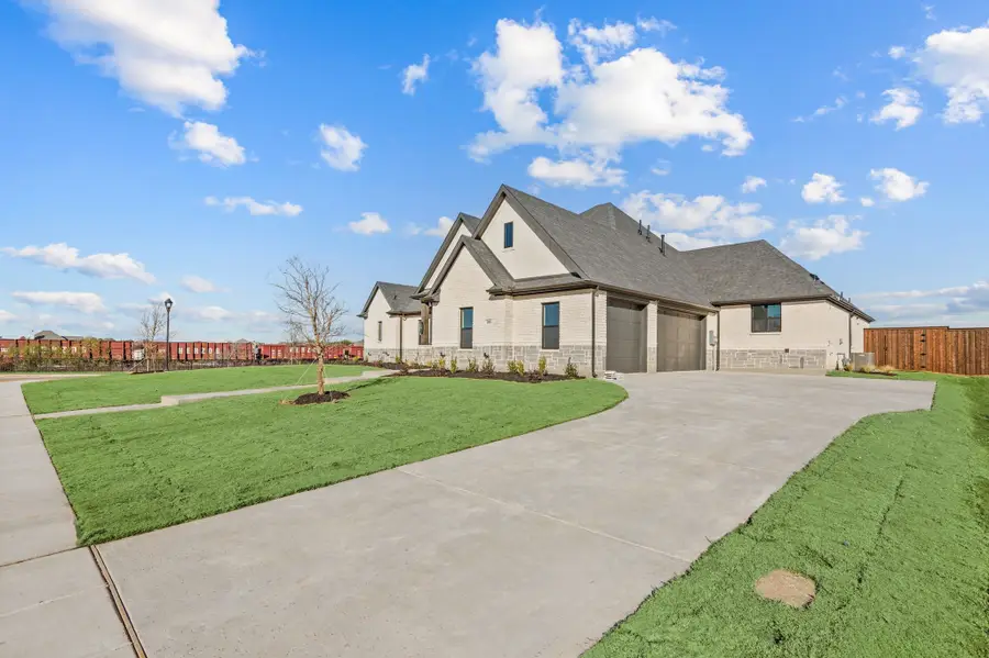 404 Broadmoor Drive, Haslet, TX 76052 - #2