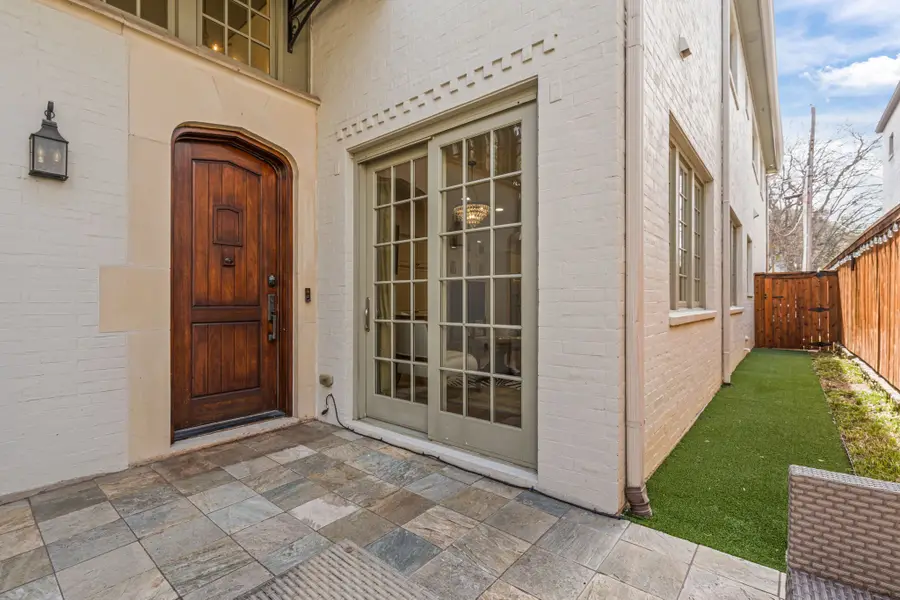 3719 W 4th Street, Fort Worth, TX 76107 - #3