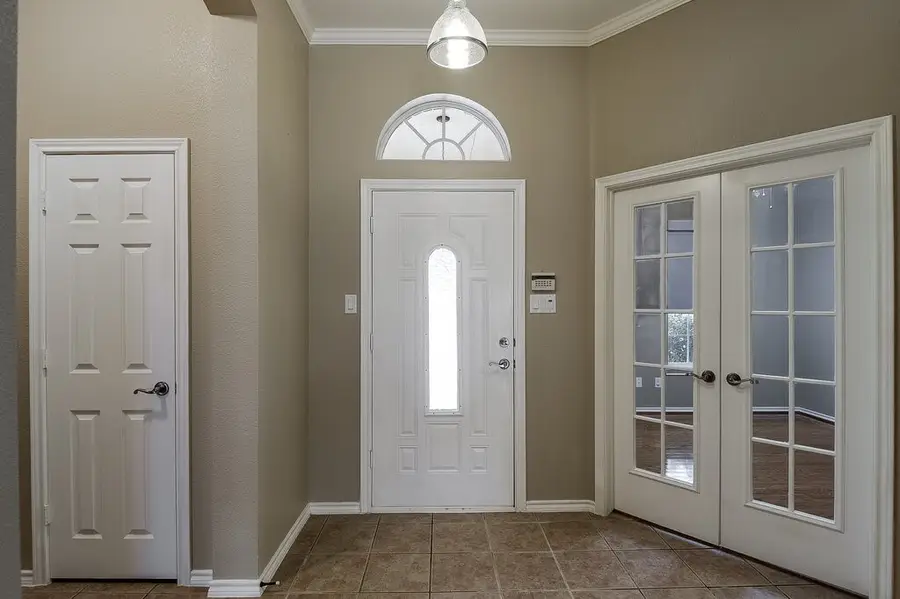 5201 La Bandera Trail, Benbrook, TX 76126 - #3