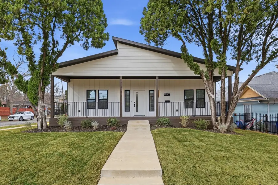 901 Elsbeth Street, Dallas, TX 75208 - #2