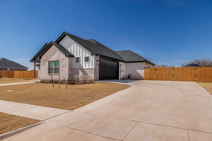 114 Bell Street, Abilene, TX 79602 - #2