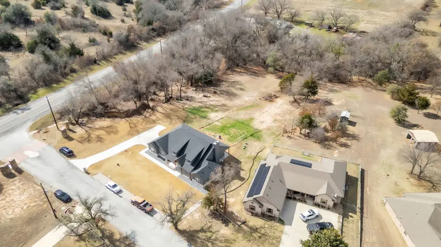 108 Bonita, Springtown, TX 76082 - #3