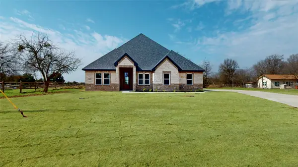 692 County Road 4109, Greenville, TX 75401