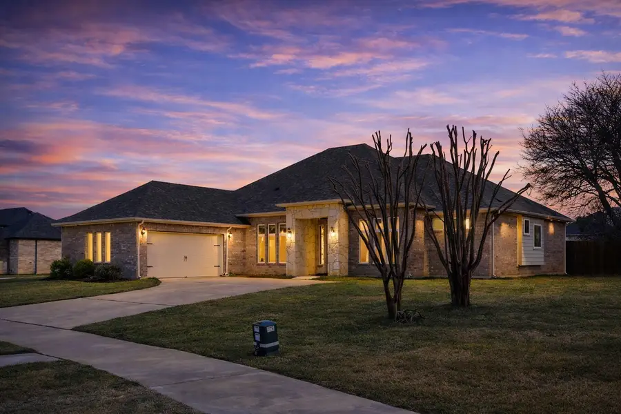 516 Midway Drive, Desoto, TX 75115 - #2