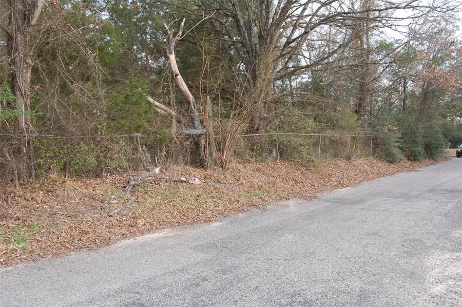 1004 Whiteside Road, Tyler, TX 75709 - #2