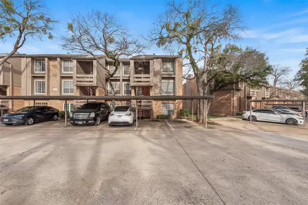 9801 Royal Lane #703, Dallas, TX 75231