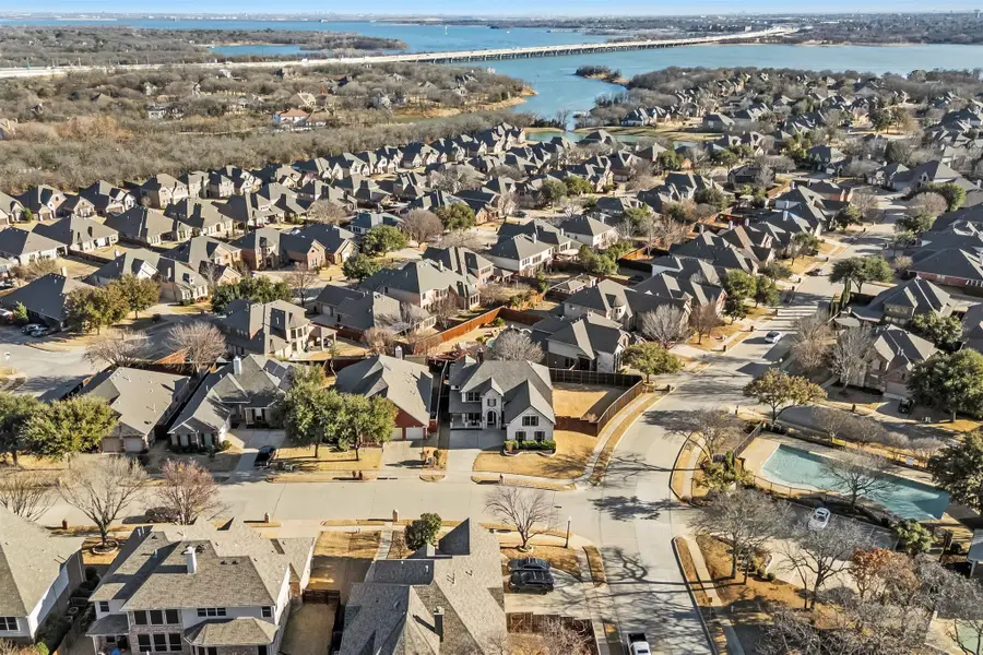 146 Shasta Drive, Lake Dallas, TX 75065 - #3