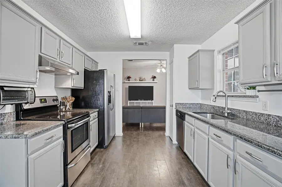 637 Cedar Ridge Lane, Burleson, TX 76028 - #3