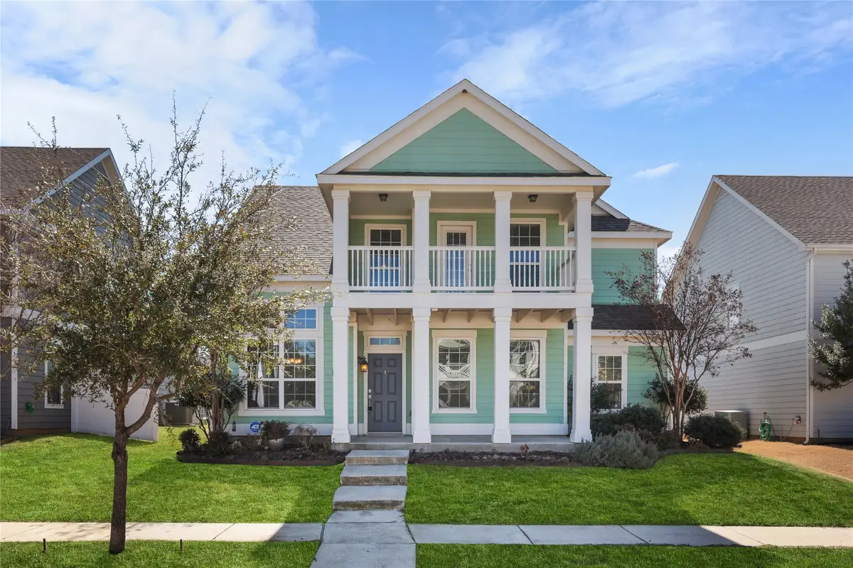 9004 Cape Cod Boulevard, Aubrey, TX 76227 - #1