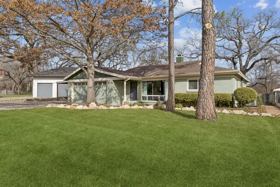 1208 Harris Avenue, Hurst, TX 76053 - #3