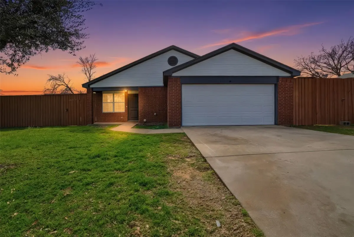 6560 Davidson Street, Richland Hills, TX 76118 - #1