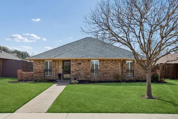 2000 Espinosa Drive, Carrollton, TX 75010