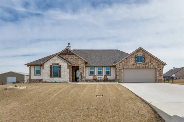 150 Spanish Moss Trail, Rhome, TX 76078