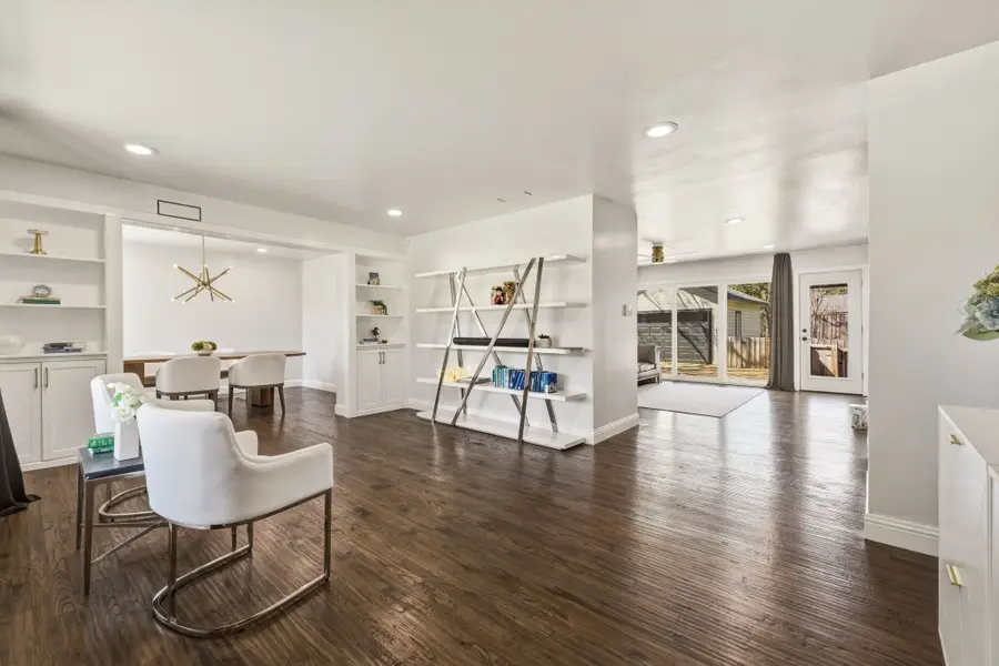 7127 E Mockingbird Lane, Dallas, TX 75214 - #2