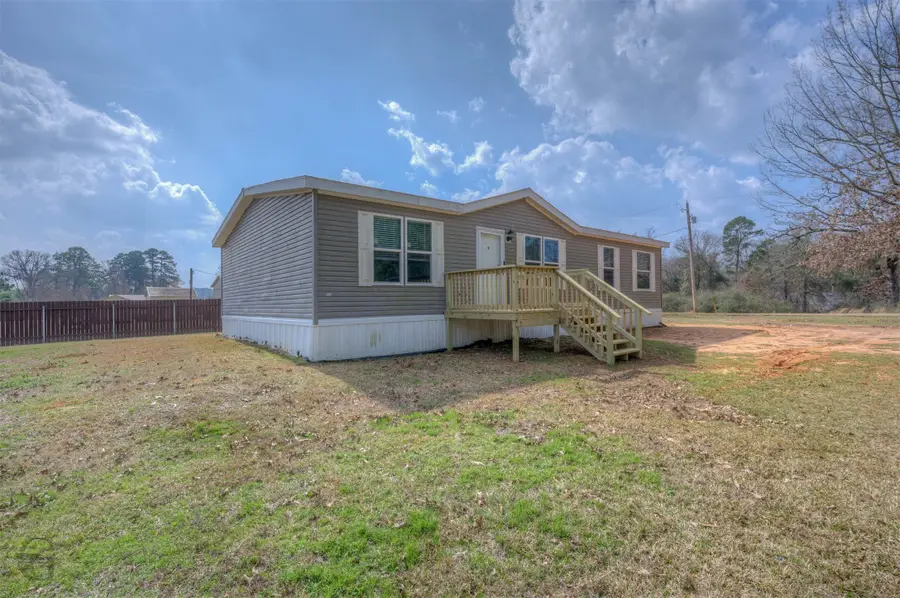 6056 Old Mooringsport Road, Shreveport, LA 71107 - #3