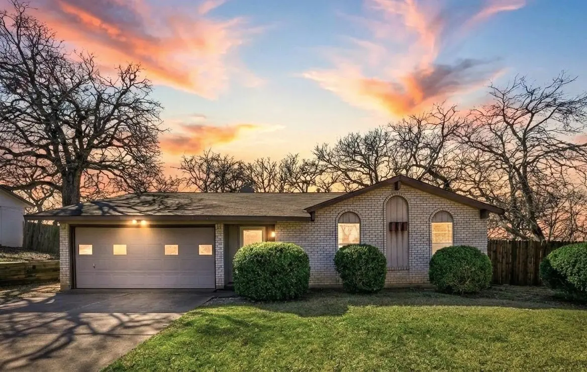 2704 Scenic Hills Drive, Bedford, TX 76021 - #1