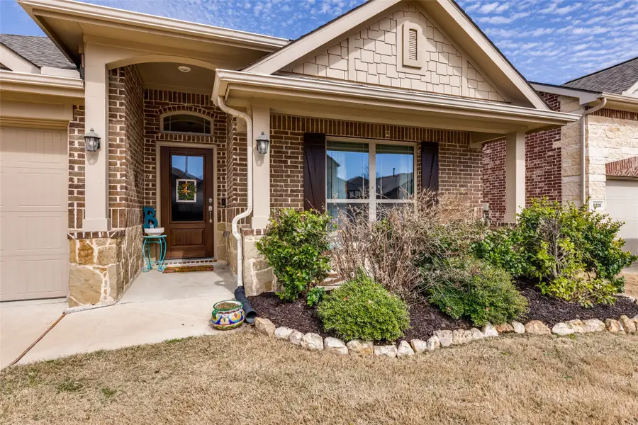 9324 Bronze Meadow Drive, Fort Worth, TX 76131 - #2