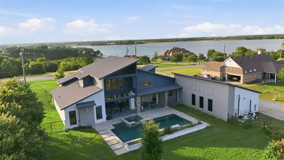 211 Hunter Pass, Waxahachie, TX 75165 - #1