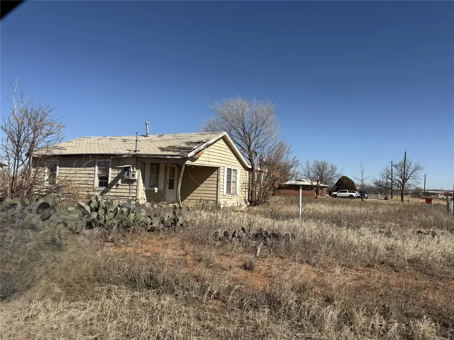 386 County Road 812, Sylvester, TX 79560 - #2