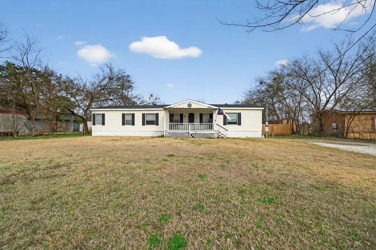 109 Wallace Street, Lone Oak, TX 75453 - #1